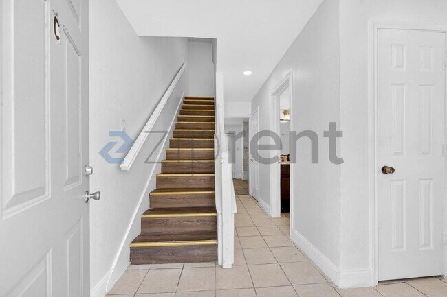 Foto del edificio - 4626 San Jacinto St