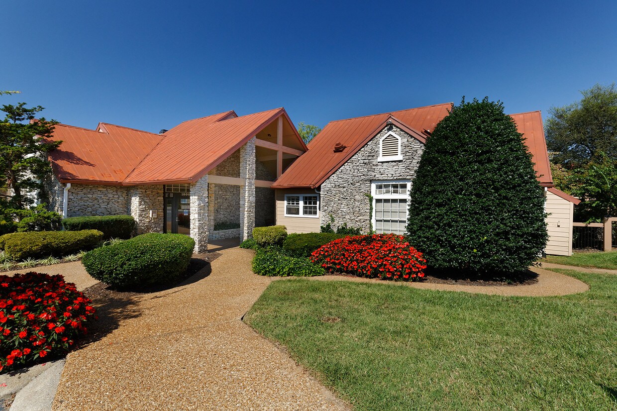 Oakwell Farms Apartments Hermitage, TN