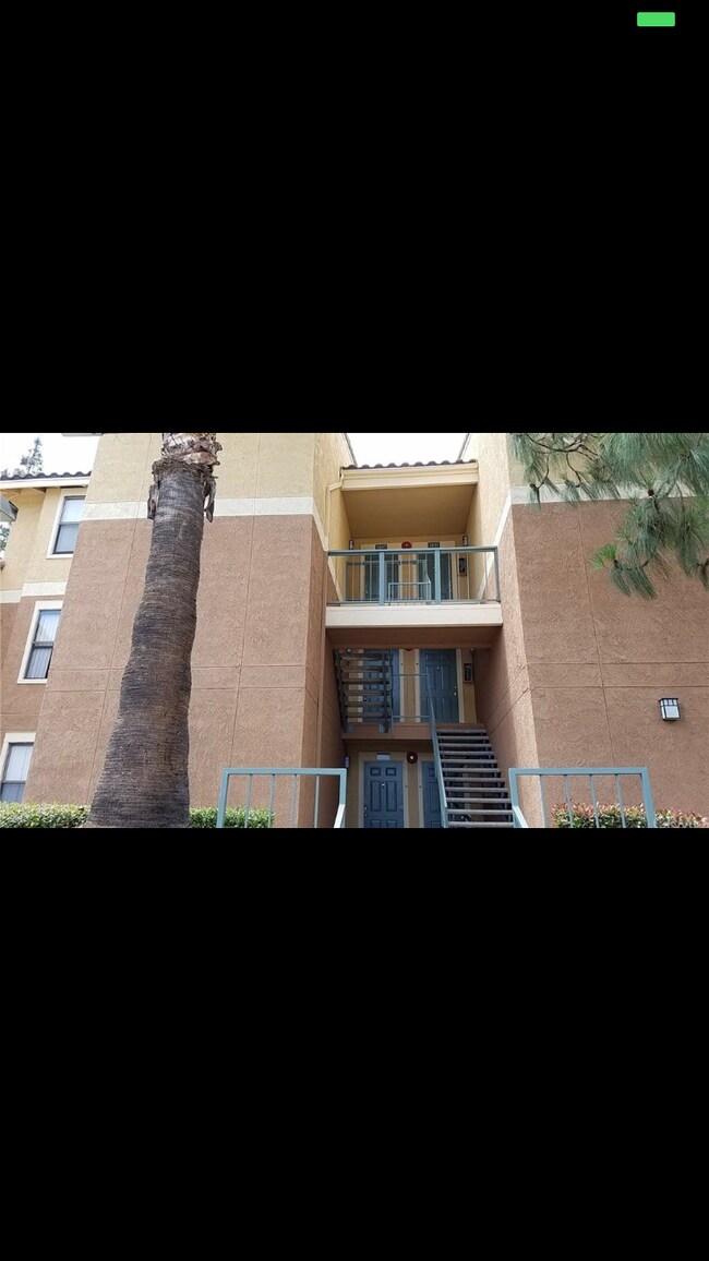 Foto del edificio - 10655 Lemon Ave
