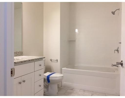 Foto del edificio - 261 Lexington St