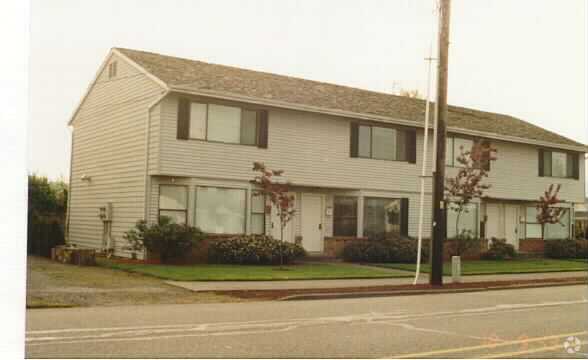 Primary Photo - 3047 Porter St