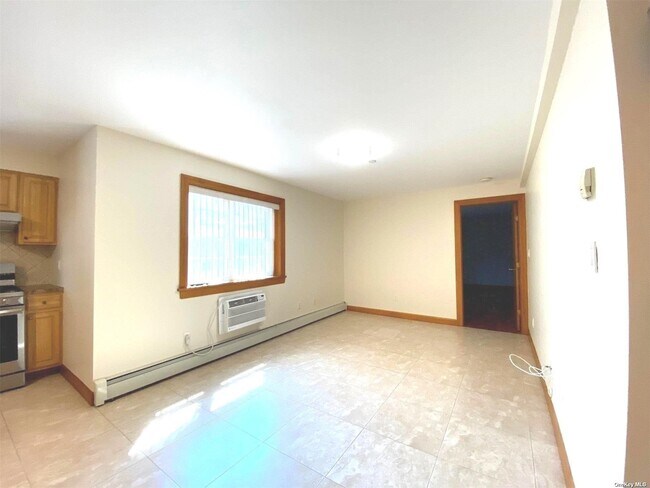 Foto del edificio - 42-28 214th Pl