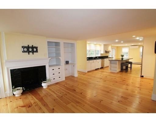 Building Photo - 870 Massachusetts Ave