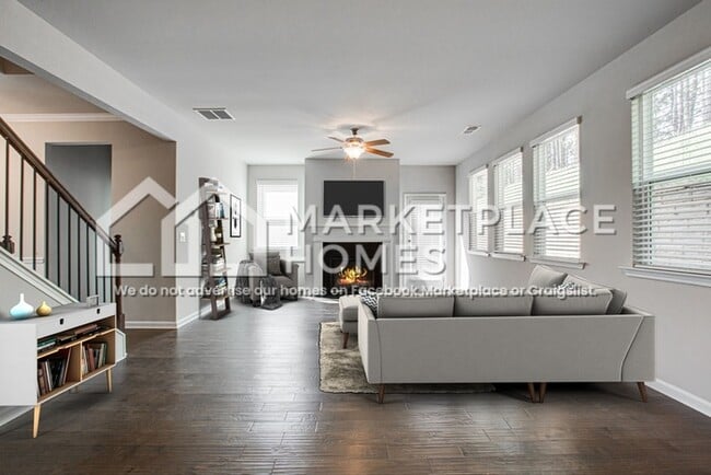Building Photo - 6715 Hill Rock Ln