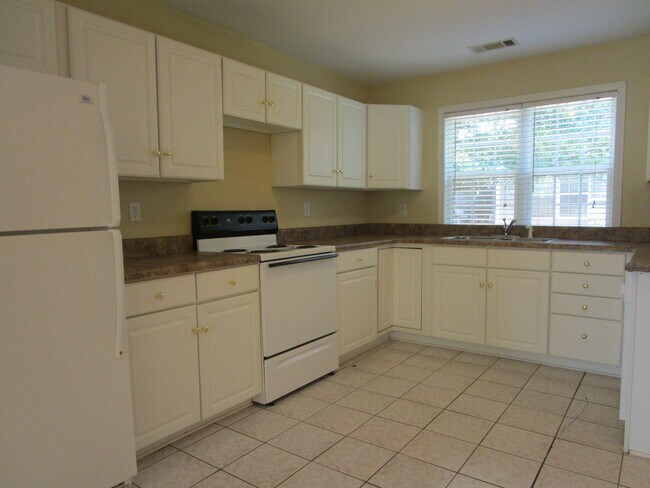 Photo - 3 Bedroom House