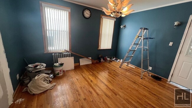 Foto del edificio - 687 E 46th St