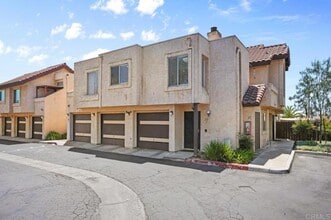 Building Photo - 514 Jamacha Rd