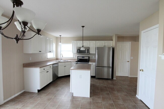 Foto del edificio - 95 Counsel Ct