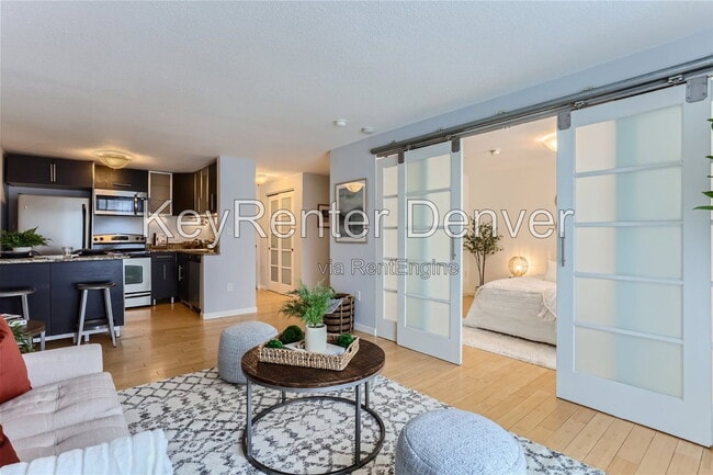 Photo - 1032 North Clarkson Street Apartment