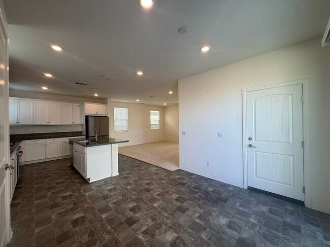 Foto del edificio - 16725 Stag's Leap Ln