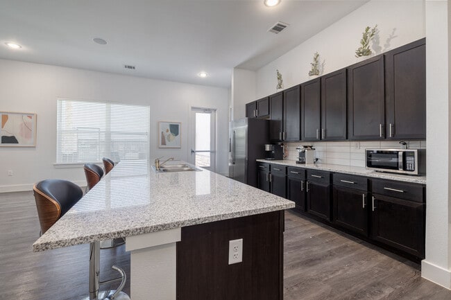 Foto del edificio - Moonlight Apartments