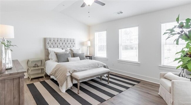 Building Photo - 2146 Miller Chapel Rd SE