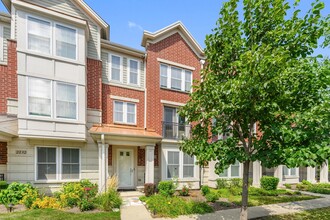 Building Photo - 2234 S Crambourne Way