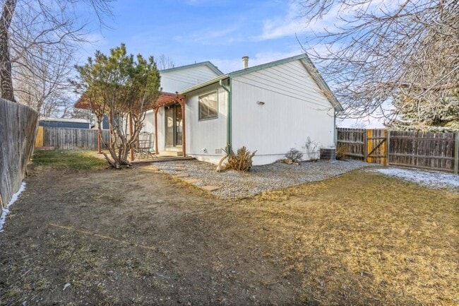 Foto del edificio - 2264 Danielle Ct