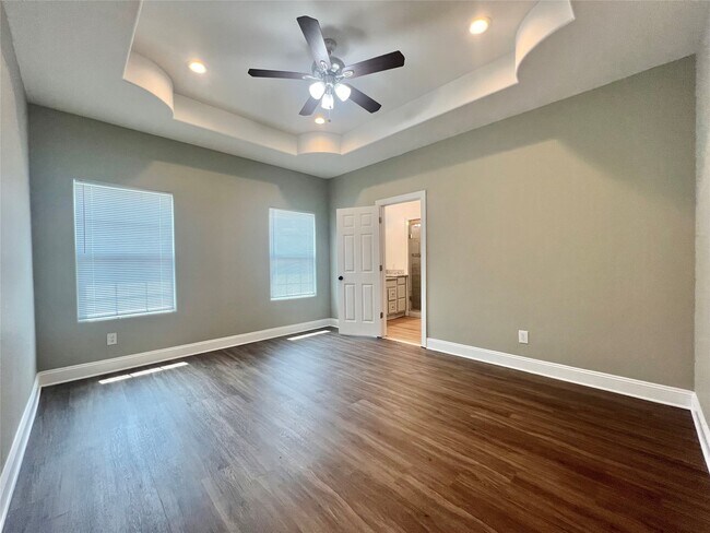 Foto del edificio - 2875 Amber Ave
