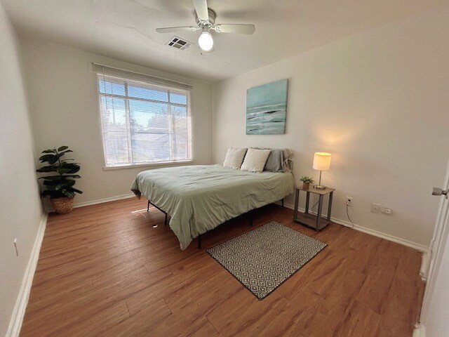 Foto del edificio - 2811 Rosedale St