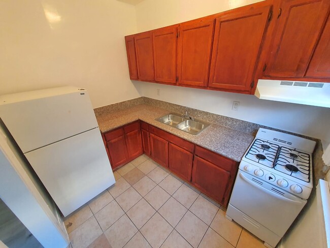 Building Photo - 441 S Rampart Blvd