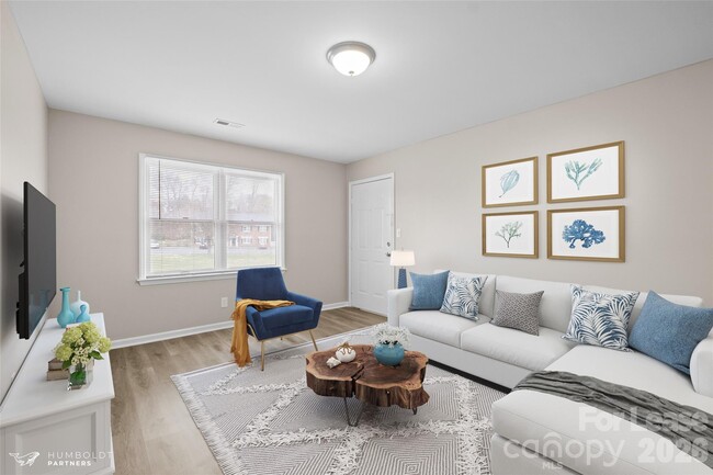 Building Photo - 200 Stroupe Rd