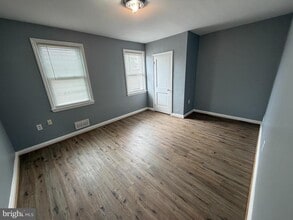 Building Photo - 7136 Eastbrook Ave