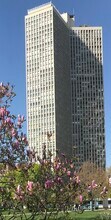 Building Photo - 2626 N Lakeview Ave