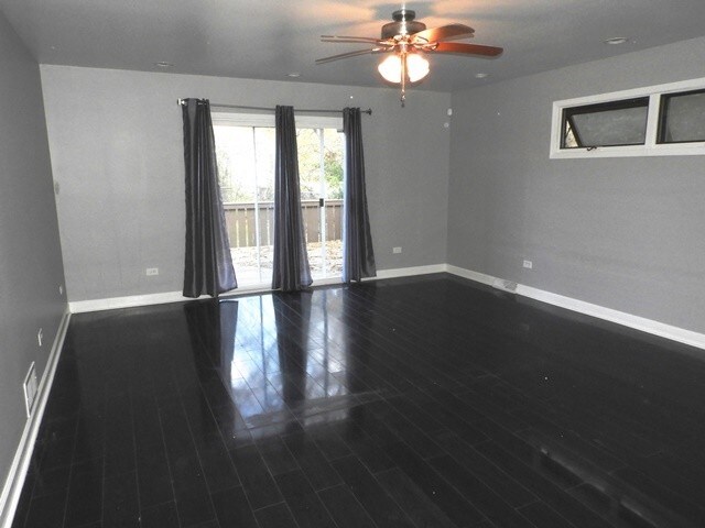 Foto del edificio - 37707 N North Ave