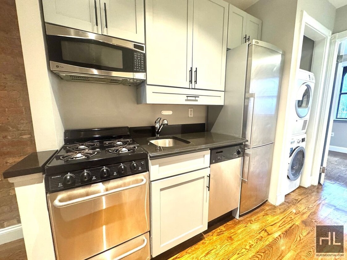 Foto del edificio - AVE A