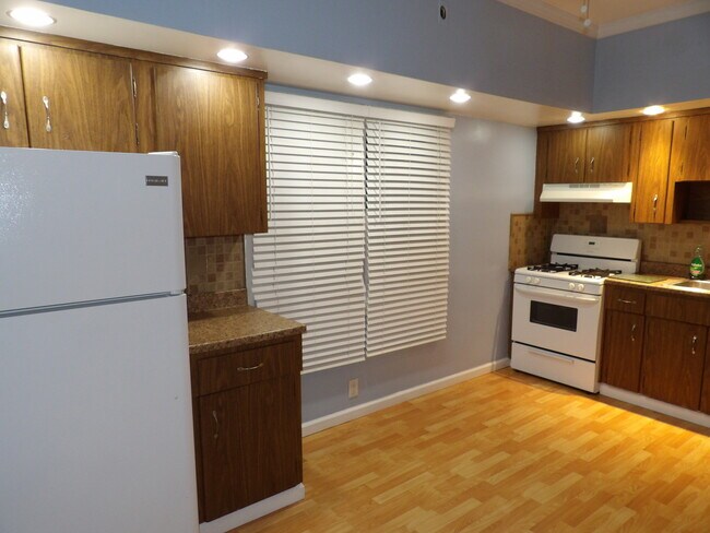 Refrig and Stove Included - 141 Banta Ave