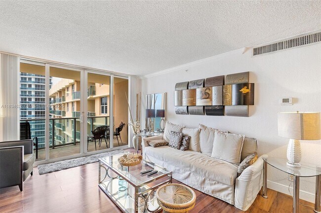 Building Photo - 2501 S Ocean Dr