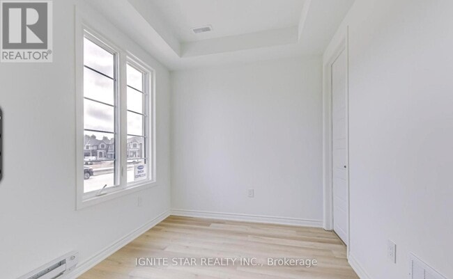 Building Photo - 3038 Merrick Rd