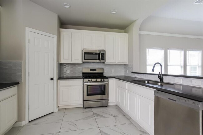 Building Photo - 7238 Foxtail Meadow