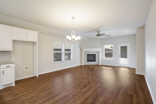 Building Photo - 364 Bonita St