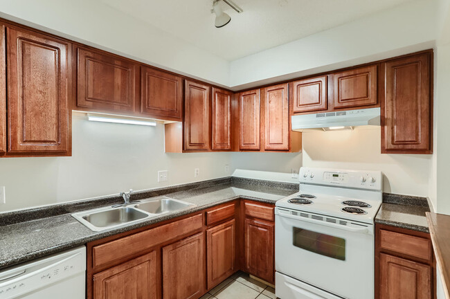 Townhome Kitchen - Village Plaza