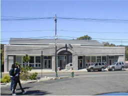 Primary Photo - 465 Valley Street