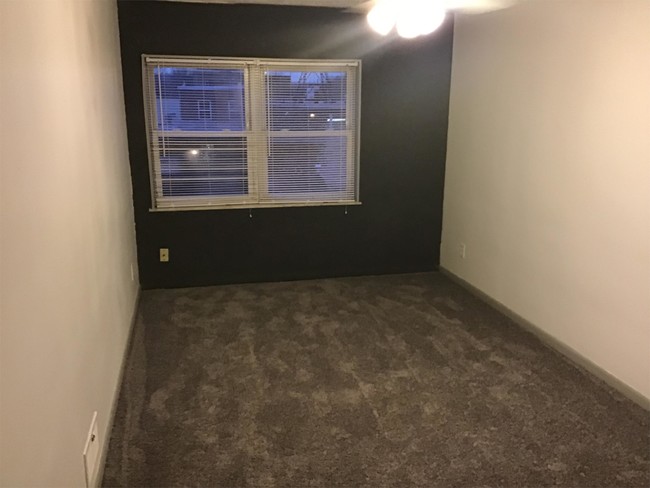 Building Photo - 207 Harrison Ave