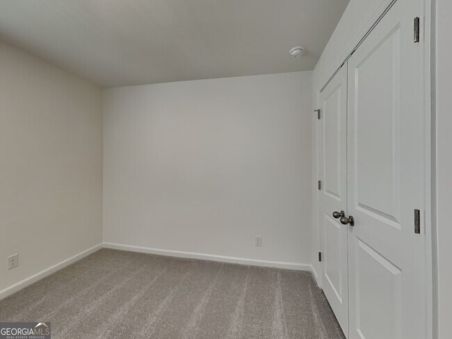 Foto del edificio - 2472 Lennox Rd SE