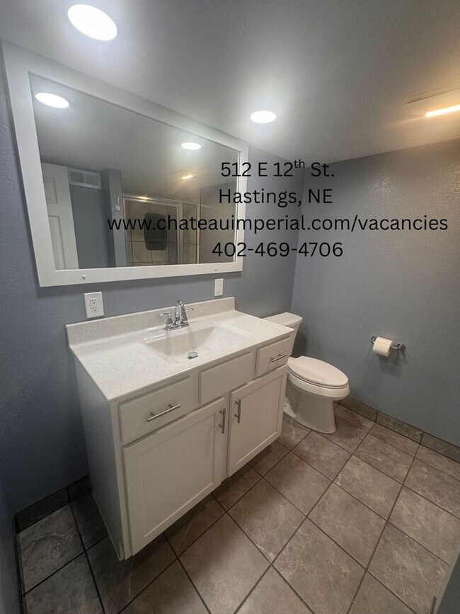 Foto del edificio - 512 E 12th St