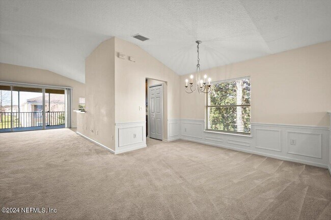 Foto del edificio - 6486 White Blossom Cir