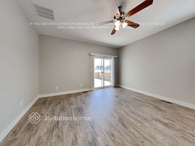 Foto del edificio - 10003 Seawolf Dr