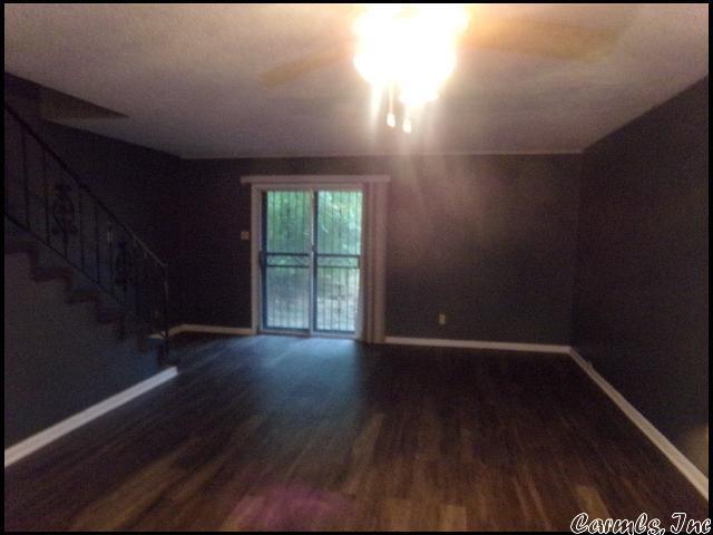 Building Photo - 2124 Fendley Dr