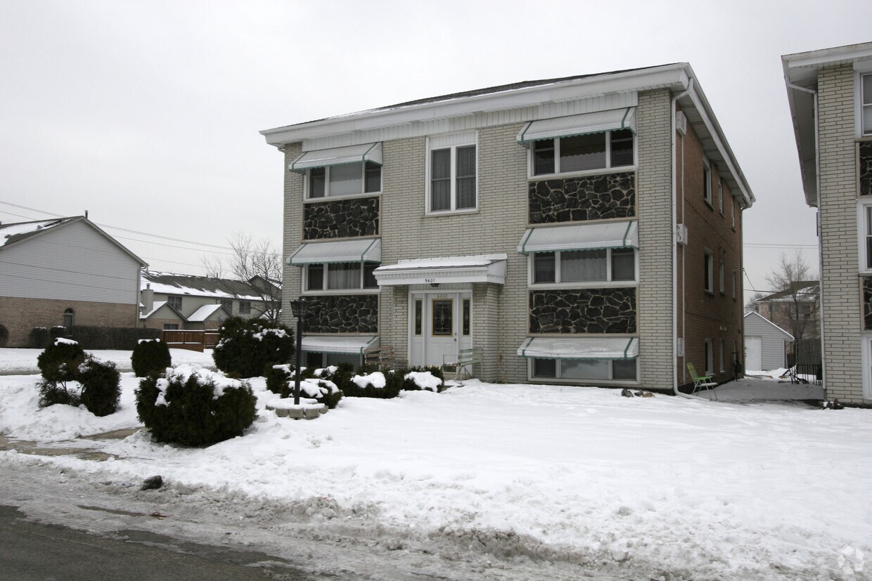 Building Photo - 9401 S 79th Ct
