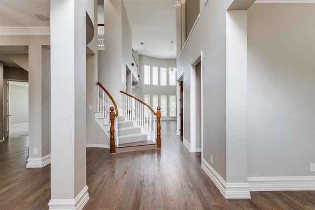 Building Photo - 4205 Victory Dr