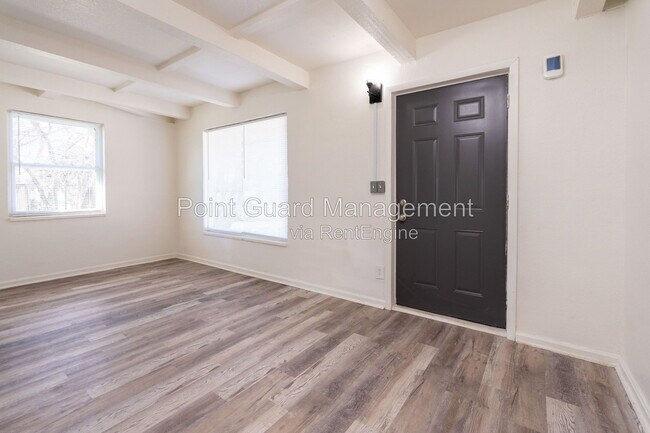 Foto del edificio - 1341 W Dora St