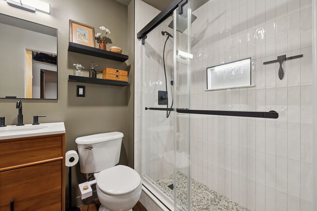 Building Photo - 1400 Rosa L Parks Blvd