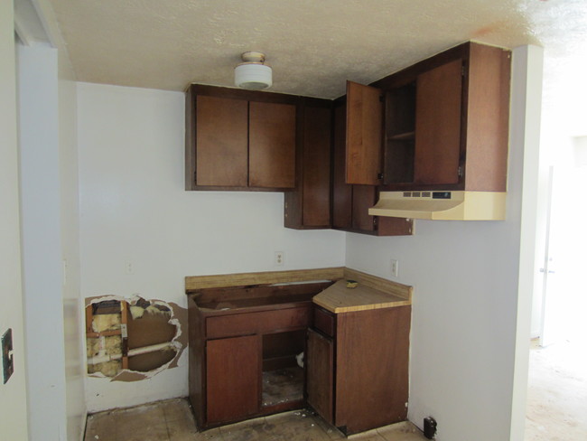 Building Photo - Harris Haven Apartment Homes