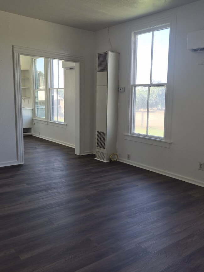 Building Photo - 10395 Avenue 384