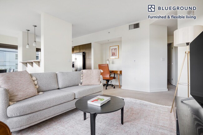 Foto del edificio - 10349 NE 10th St