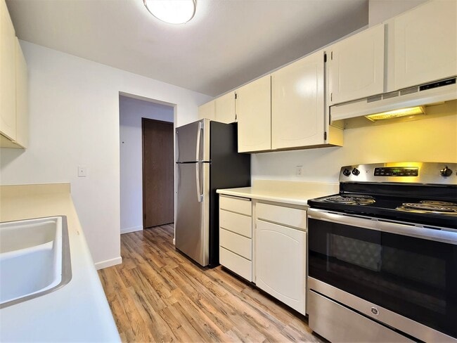 Building Photo - 2 Bed / 2 Bath Condo in Mountlake Terrace ...