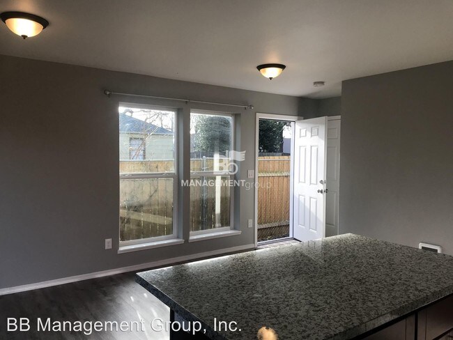 Foto del edificio - 1 br, 1 bath House - 11282 SW 78th Ave Unit B