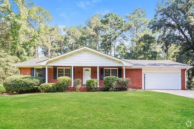 Building Photo - 4450 Huntsman Bend