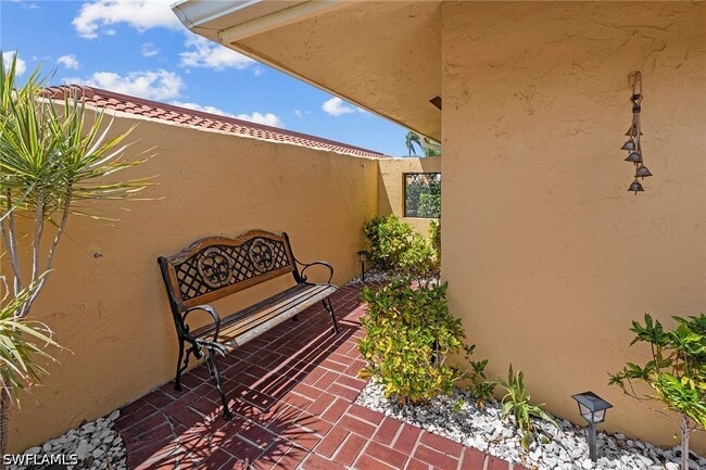 Building Photo - 131 Teryl Rd